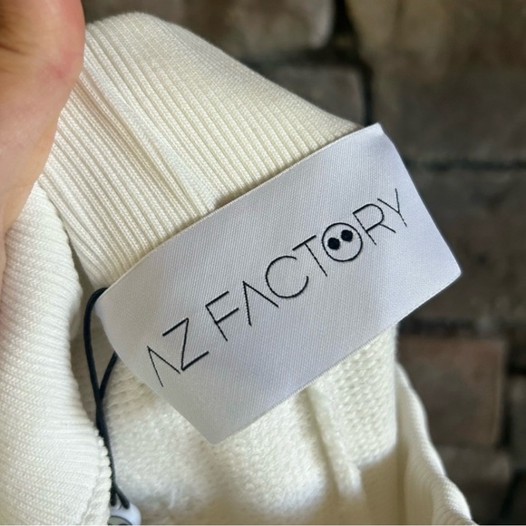 AZ FACTORY NWT ORGANIC COTTON SEACELL BLEND FLARE PANTS WHITE | Size L - Picture 10 of 14